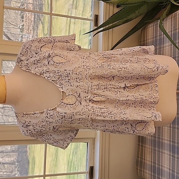 lucky Brand large white multi short sleeve top. - Picture 1 of 9